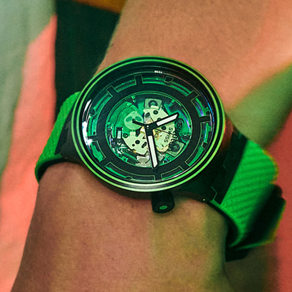 SWATCH Come in Peace - Imagen 4