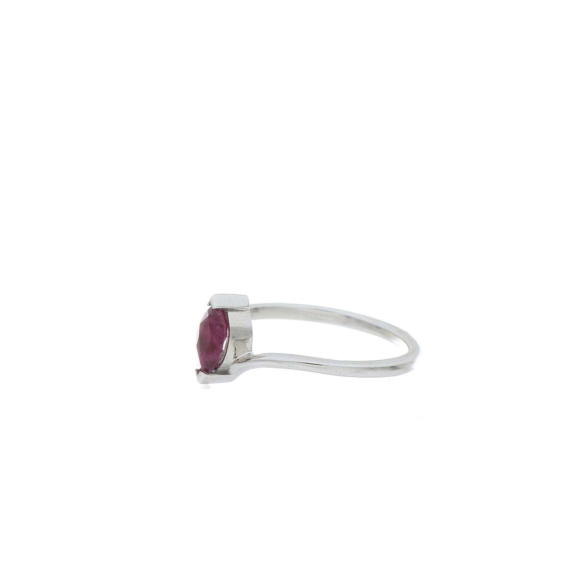 ANILLO Oro Blanco Rubí AN1100